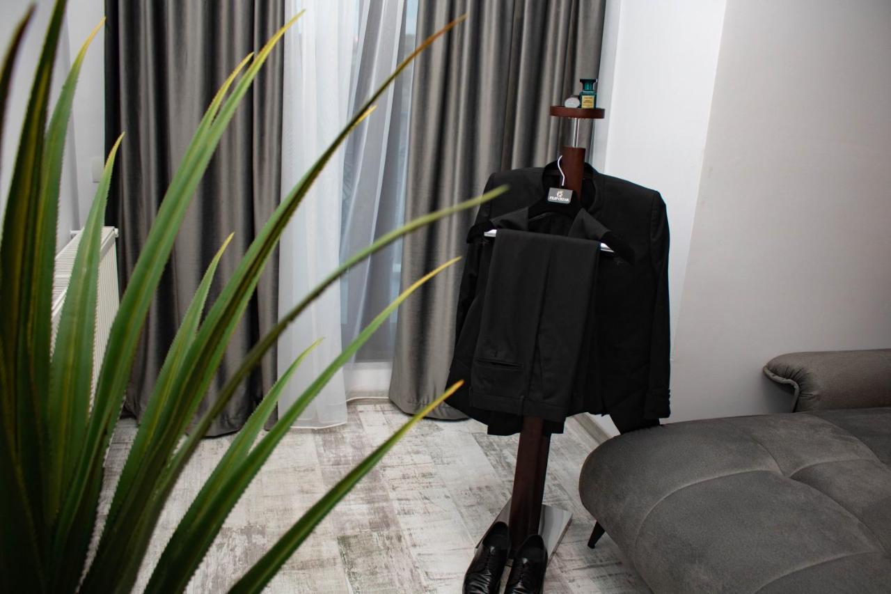 בוקרשט Cozy Special City Center - Old Town Apartment With Terrace מראה חיצוני תמונה