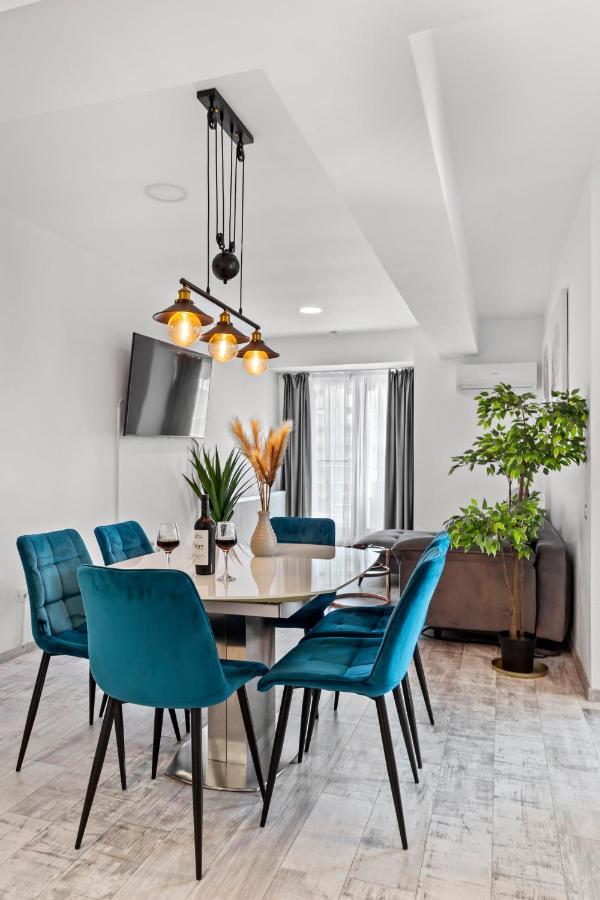 בוקרשט Cozy Special City Center - Old Town Apartment With Terrace מראה חיצוני תמונה