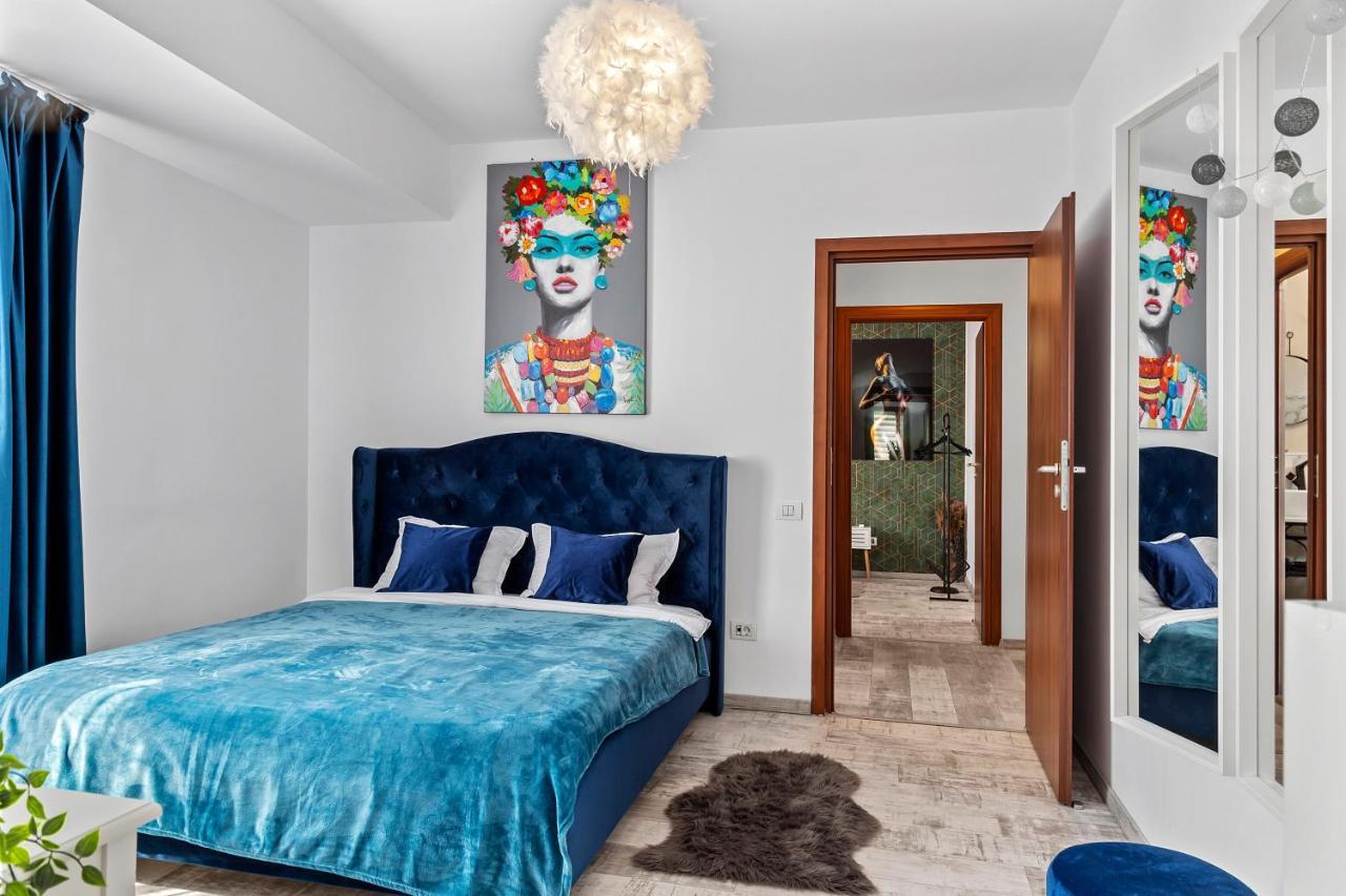 בוקרשט Cozy Special City Center - Old Town Apartment With Terrace מראה חיצוני תמונה