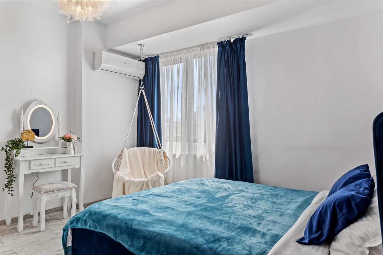 בוקרשט Cozy Special City Center - Old Town Apartment With Terrace מראה חיצוני תמונה